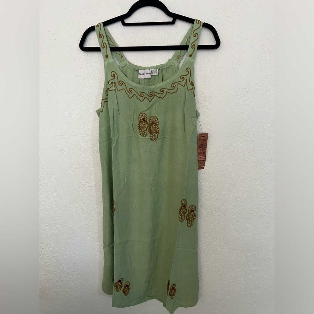 Raya Sun embroidered 60% Cotton 40% Rayon sleeveless dress